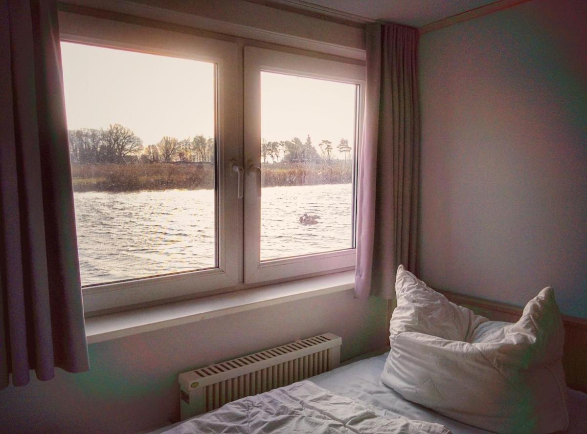 Urlauberschiff Neptun Im Ostseebad Prerow Luaran gambar